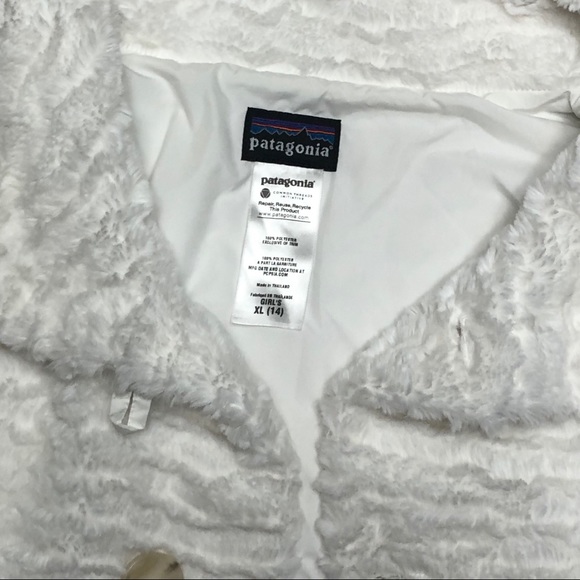 ✨ PATAGONIA WHITE FLUFFY JACKET - Picture 8 of 11